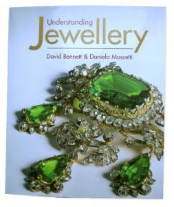 Understanding Jewellery de David Bennet y Daniela Mascetti
