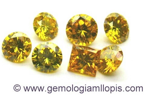 Lote de diamantes sintéticos amarillos que estaban mezclados con naturales.